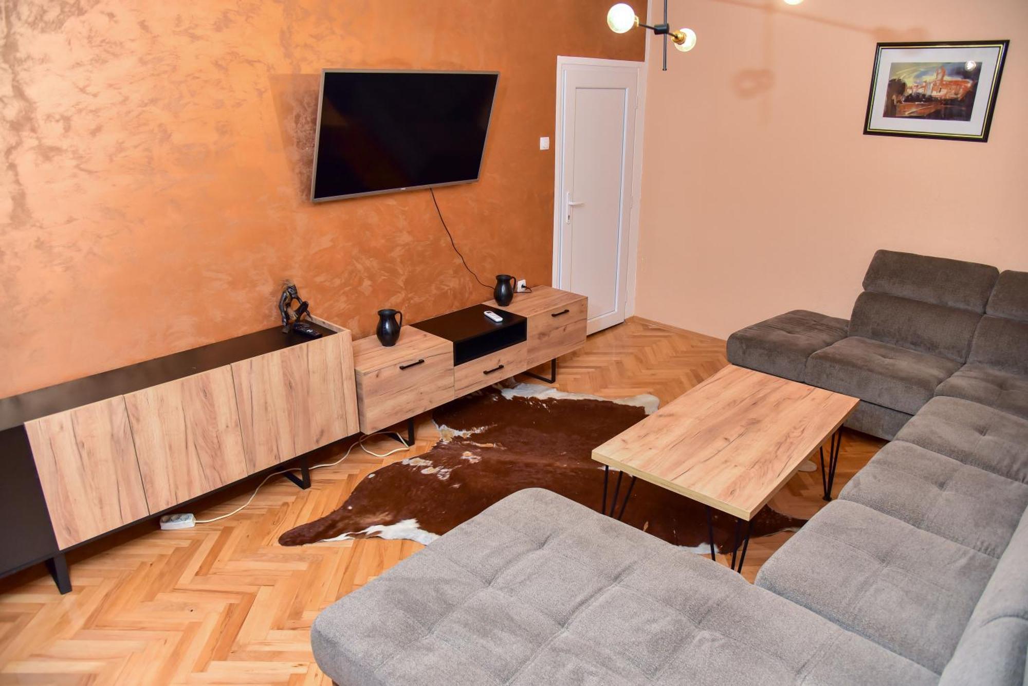 Goldi Apartman Banja Luka Exteriör bild